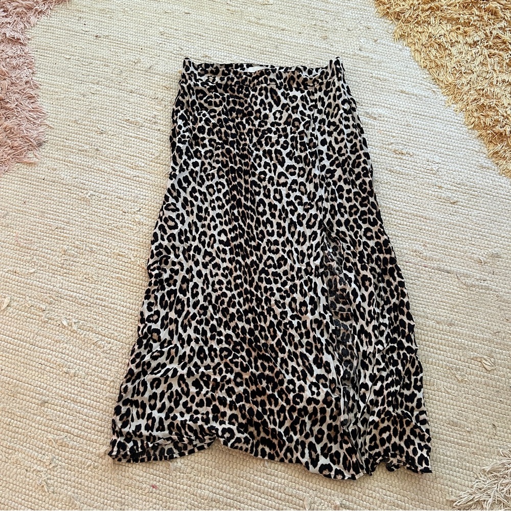 H&M Cheetah Skirt